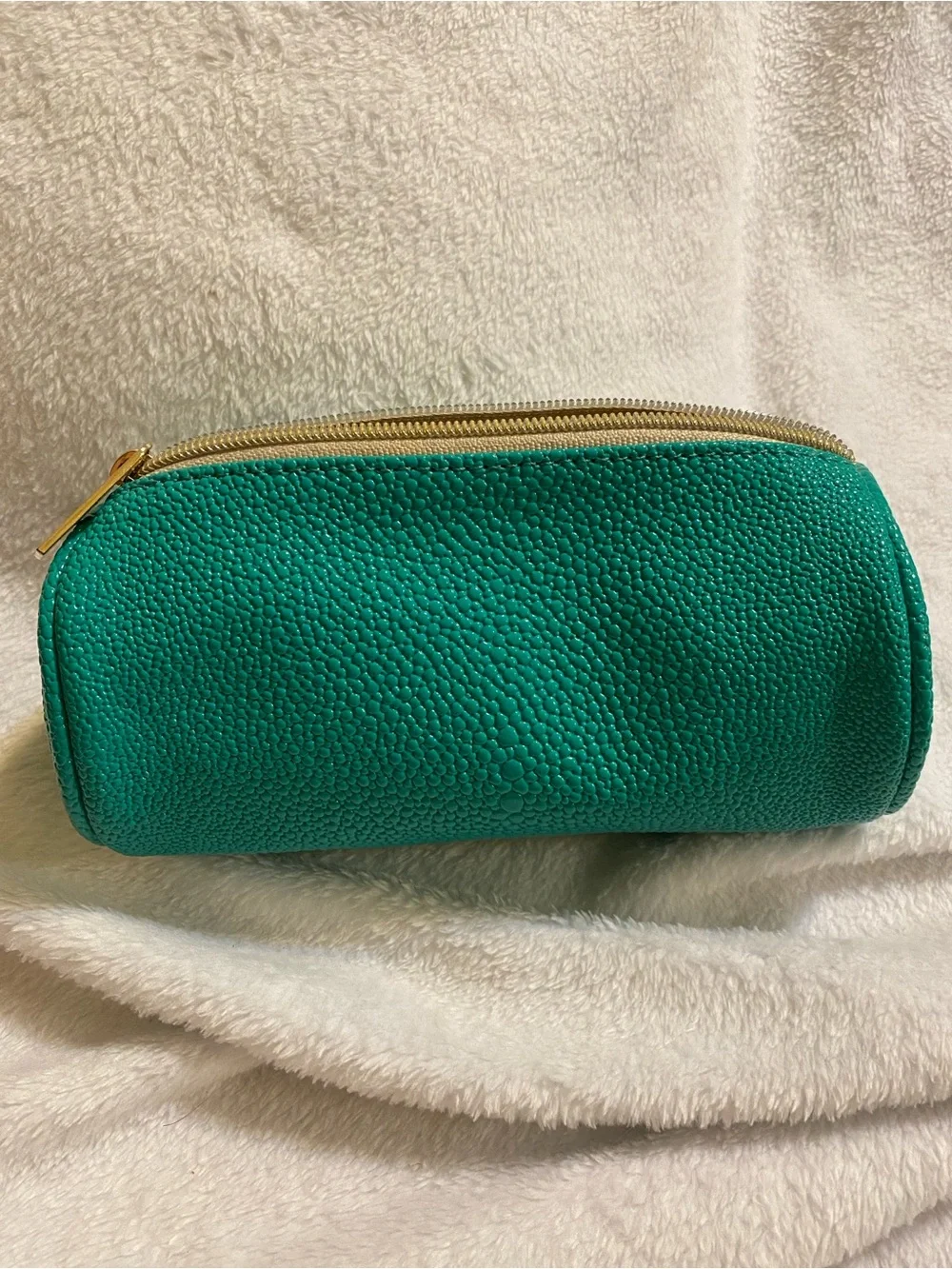 Kendra Scott Teal Pebbled Leather Cosmetic Pouch with Gold Hardware